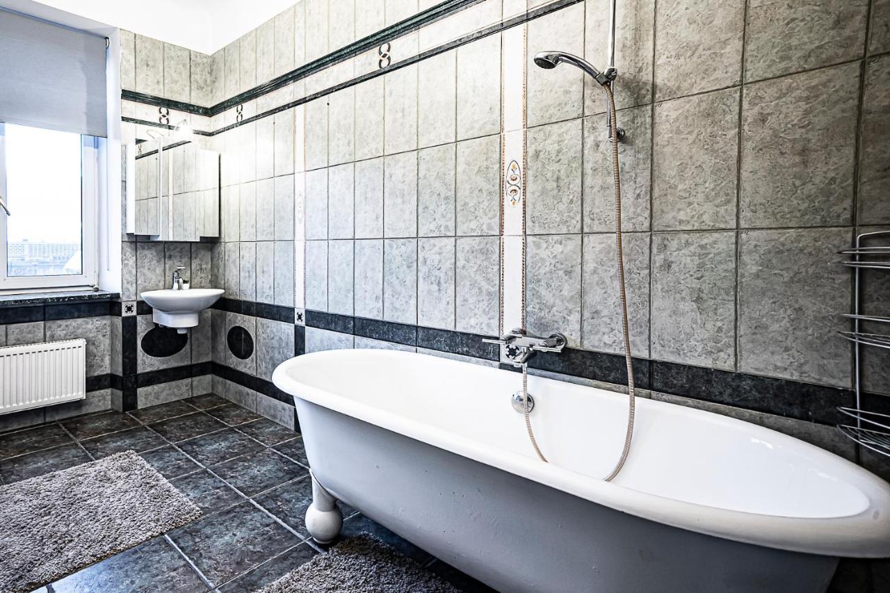 New Winwinstay Residence In Heart Of Old Town Ryga Zewnętrze zdjęcie