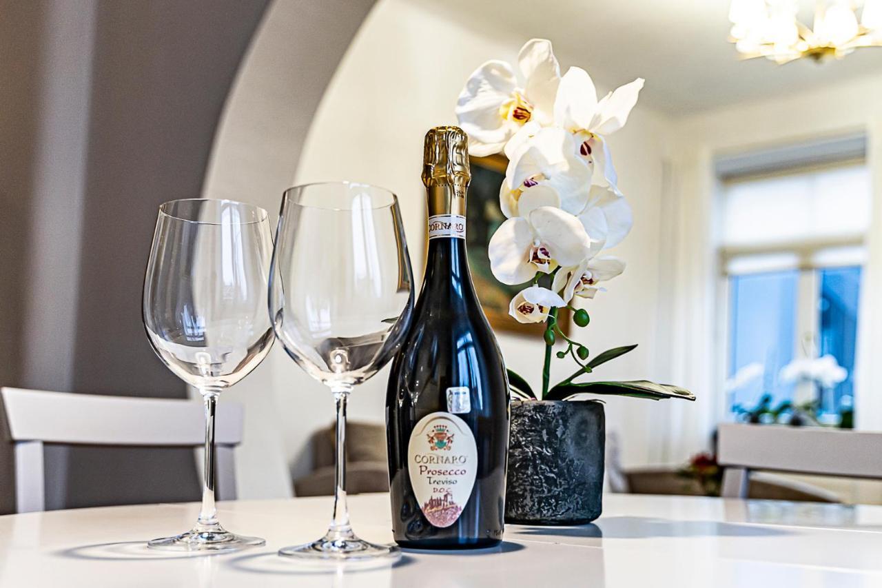 New Winwinstay Residence In Heart Of Old Town Ryga Zewnętrze zdjęcie